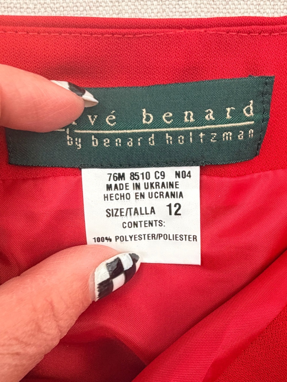 Harve Benard Red Maxi Skirt - Sleek High-Waist Style - Picture 3 of 5